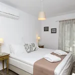 Castle Mansions 4* Naxos City