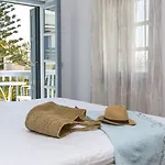 Castle Mansions 4*