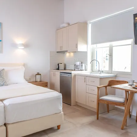 Castle Mansions 4*