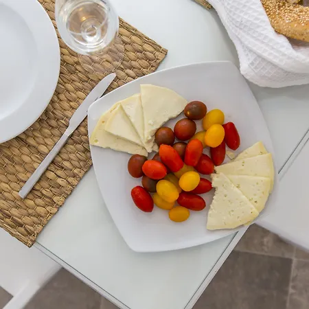 Castle Mansions Aparthotel