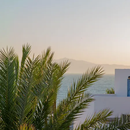 Castle Mansions Aparthotel 4*