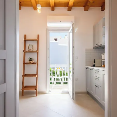 Castle Mansions Naxos City