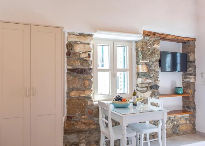 Castle Mansions 4* Naxos City