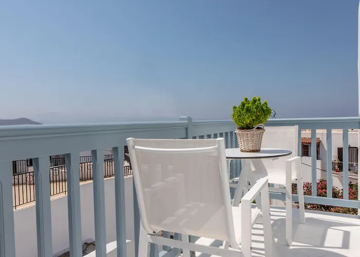 Castle Mansions Naxos City